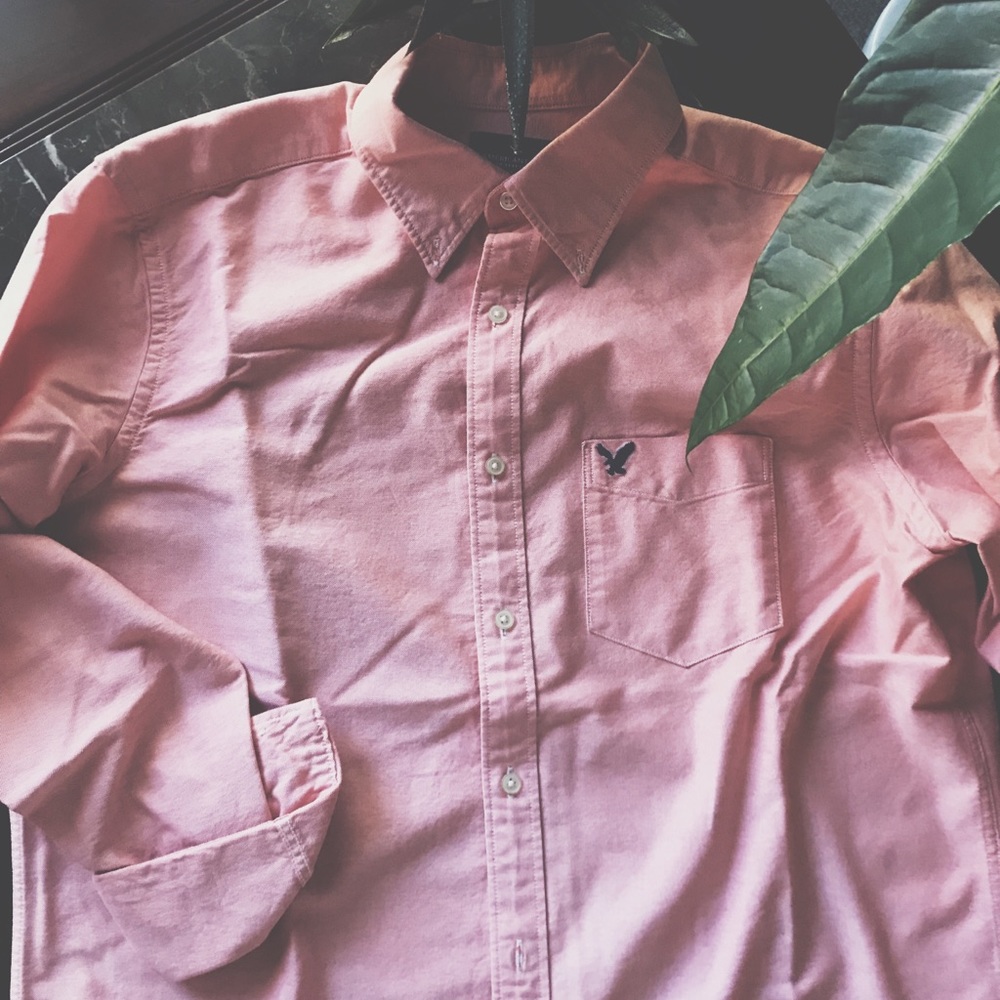 American Eagle salmon dress shirt L